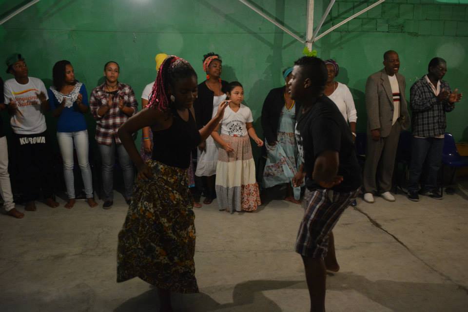 Sexta-feira foi dia de reencontro e de muito Jongo.